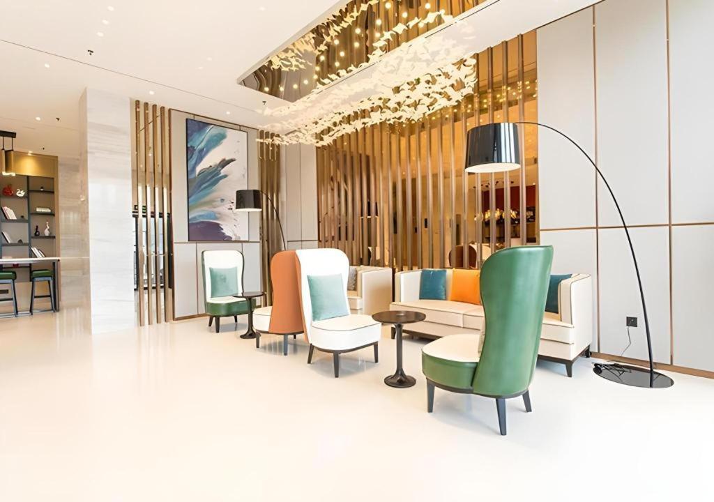 City Comfort Inn Qinzhou Port District Central Square Longmen  المظهر الخارجي الصورة